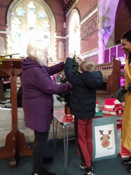 Year 4 visit to St John's Church
